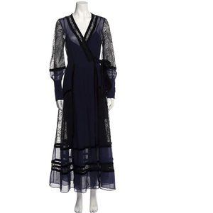 DIANE VON FURSTENBERG V-Neck Long Dress Size: S